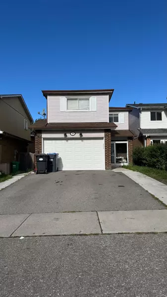 19 Simmons BLVD #Main, Brampton, ON L6V 3V3