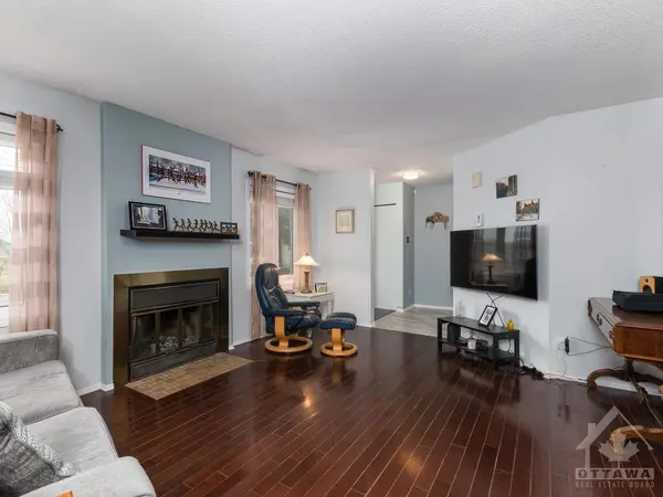 Ottawa, ON K2H 9M5,1-7 TIMBERVIEW WAY