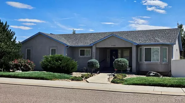 5158 Crested Hill Dr, Pueblo, CO 81008