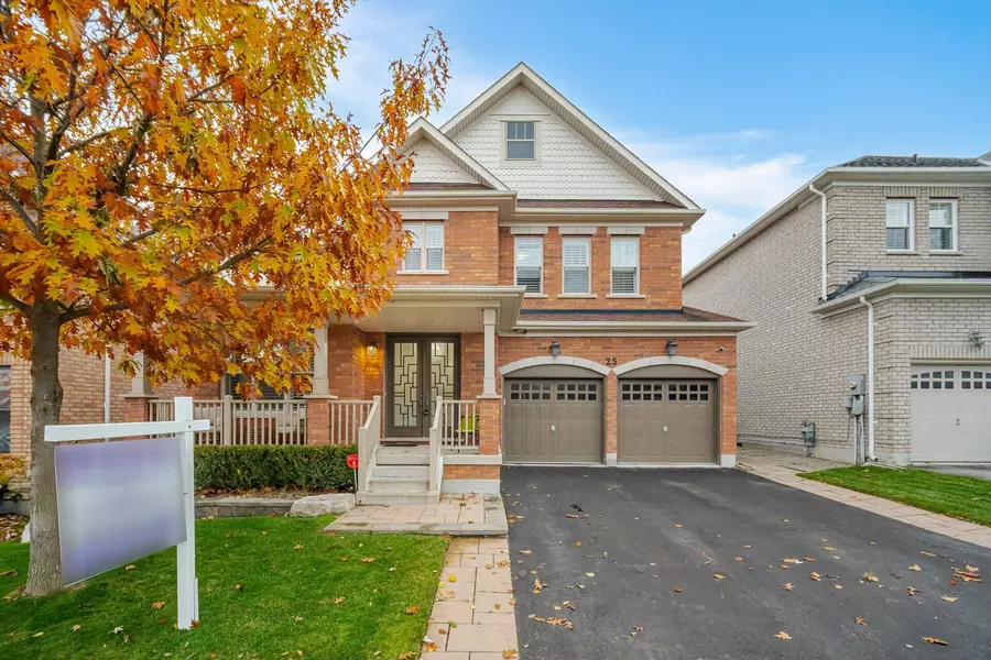 25 McCandless CT, Caledon, ON L7C 3R6