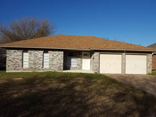 725 N Southminster Street, Moore, OK 73160