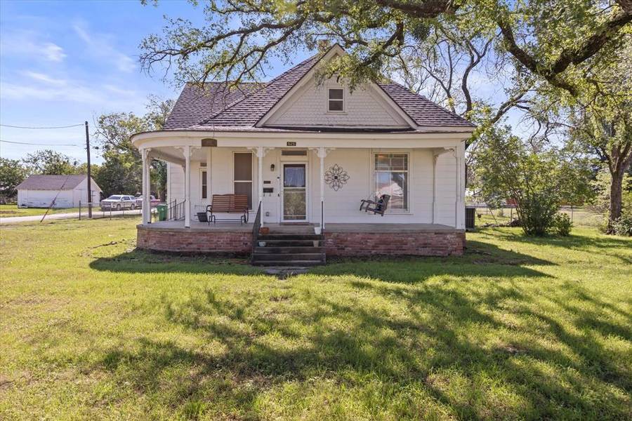 525 Patrick Street, Dublin, TX 76446