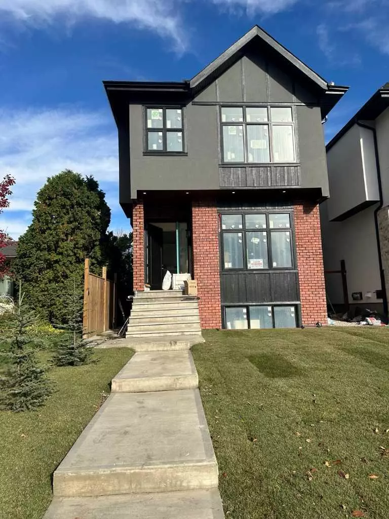 Calgary, AB T2M 4C9,2226 Halifax CRES Northwest