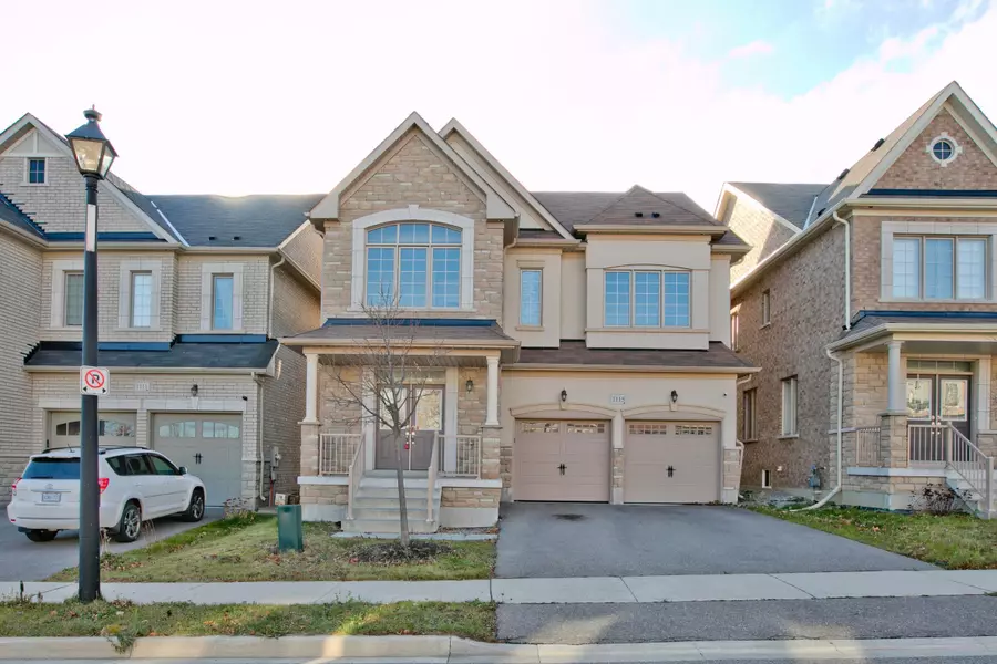 1115 Grainger TRL, Newmarket, ON L3X 0G7