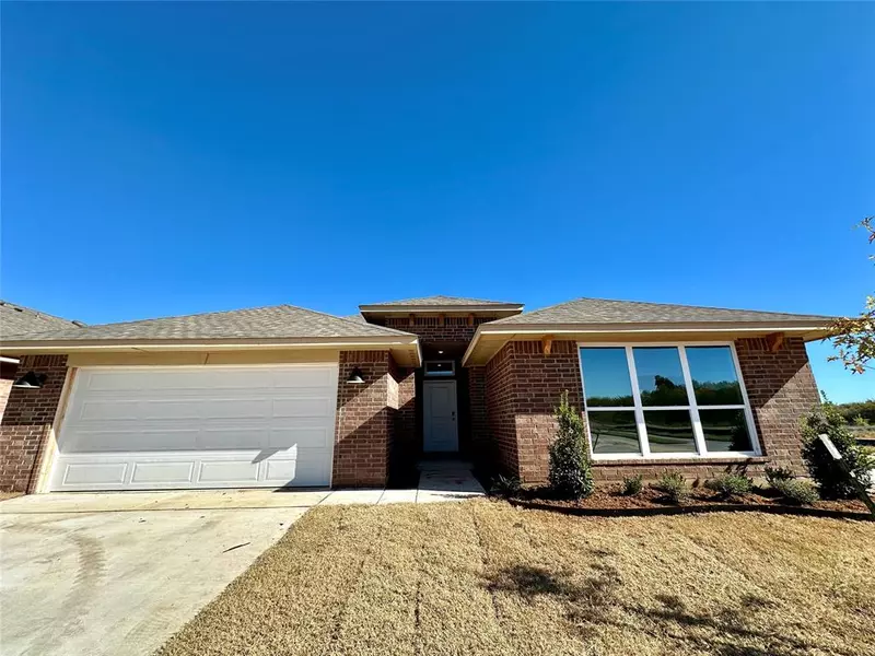 1120 Acacia Creek Drive, Yukon, OK 73099