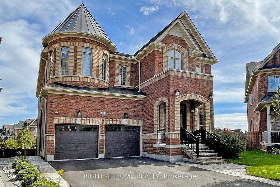 97 Cranbrook CRES #Bsmt, Vaughan, ON L4H 4G9