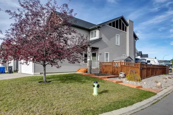 Calgary, AB T2Z 0P4,125 Copperstone Close Southeast