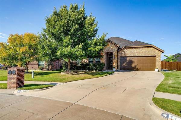 1167 Rosemary Court,  Burleson,  TX 76028