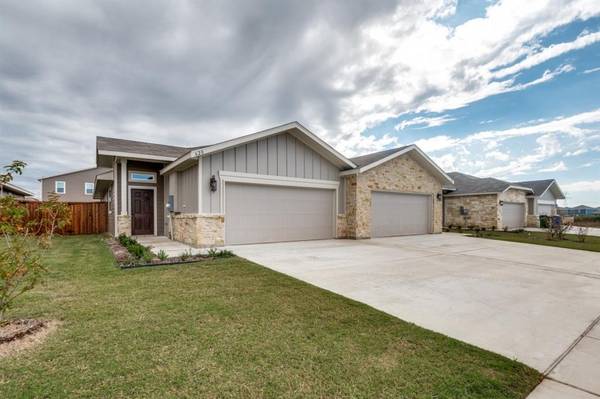 620 Blackland Drive, Venus, TX 76084