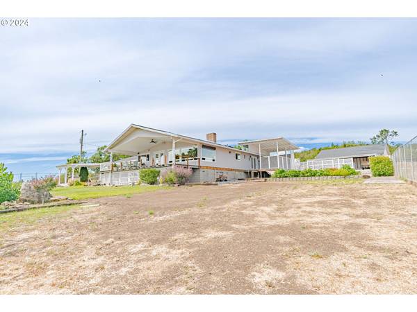 1990 RILEY RD, Eagle Point, OR 97524