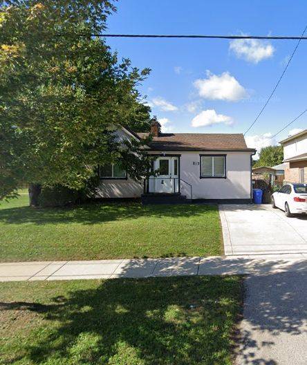 557 Geneva ST #Main, St. Catharines, ON L2N 2J1