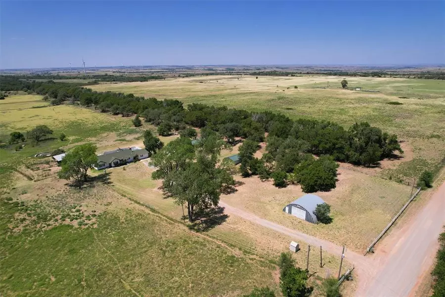 10953 N 1940 Road, Elk City, OK 73644