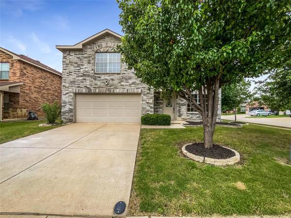 4017 Hanna Rose Lane, Fort Worth, TX 76244