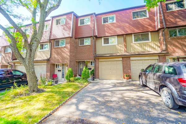 1310 Fieldlight BLVD #48, Pickering, ON L1V 2Y8