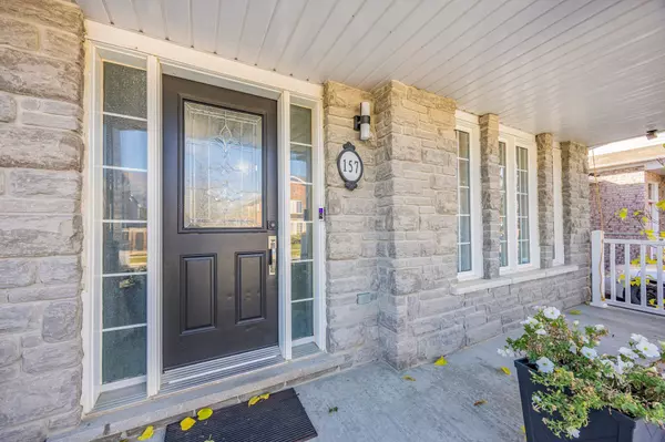 Barrie, ON L4M 7G7,157 Succession CRES