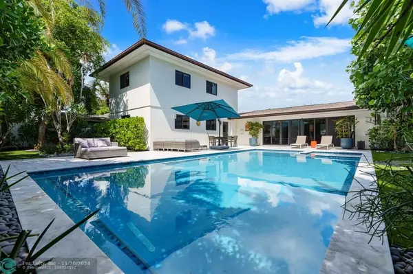 708 NW 29th St, Wilton Manors, FL 33311