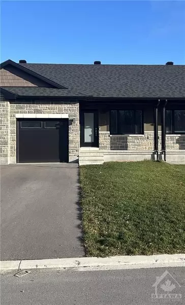 13 MORGAN CLOUTHIER WAY, Arnprior, ON K7S 0H9