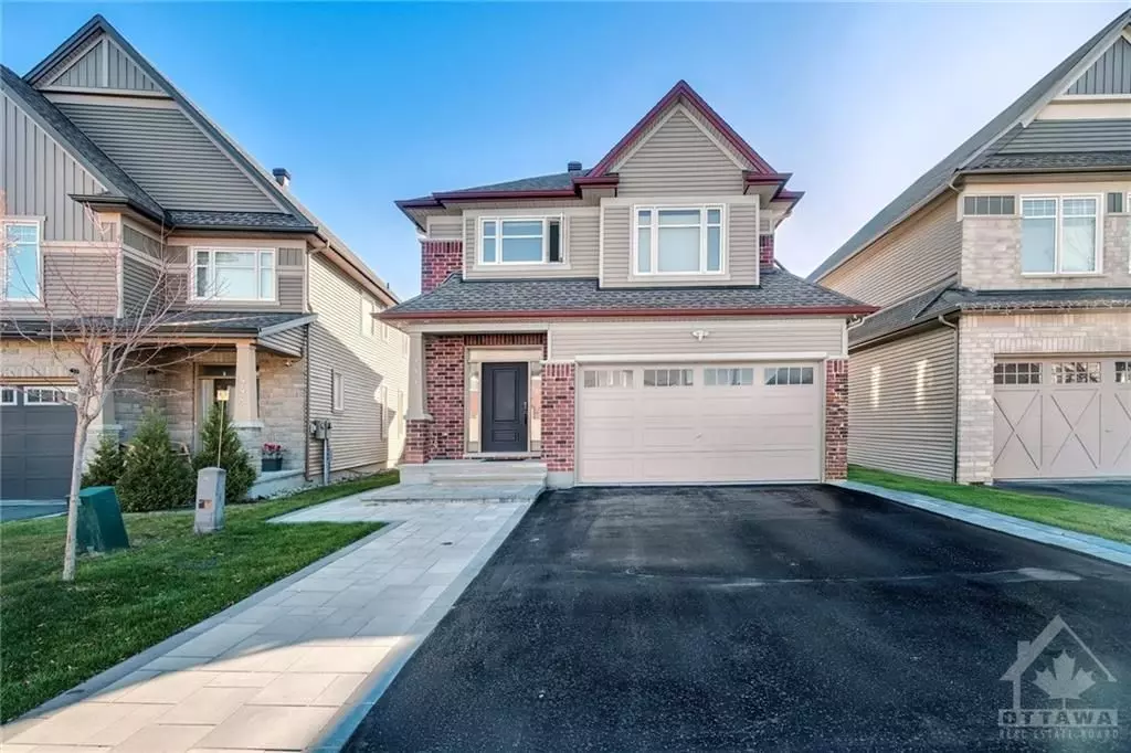 Barrhaven, ON K2J 5X9,444 CHARING CROSS WAY #B