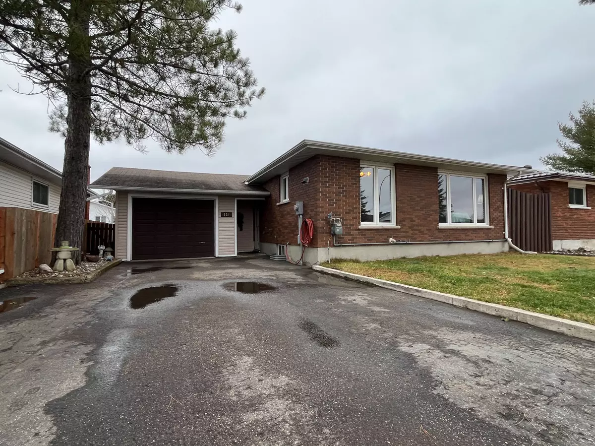 Timmins, ON P4N 7N9,139 Brock AVE