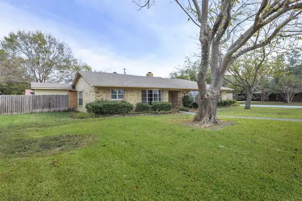 Bonham, TX 75418,600 Hunter Street