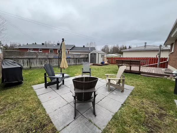 Timmins, ON P4N 7N9,139 Brock AVE