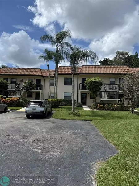 7214 Golf Colony Ct  #205, Lake Worth, FL 33467