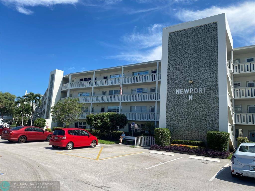 Deerfield Beach, FL 33442,2048 Newport N  #2048