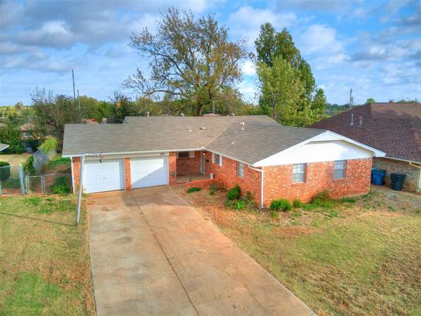 203 Orchard Drive, Midwest City, OK 73110