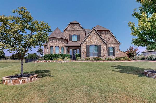 504 Eloise Drive, Heath, TX 75032