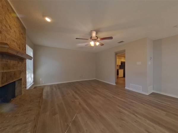 Mesquite, TX 75150,616 Via Miramonte