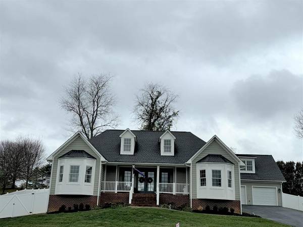 132 Holly Ridge, Glade Spring, VA 24340