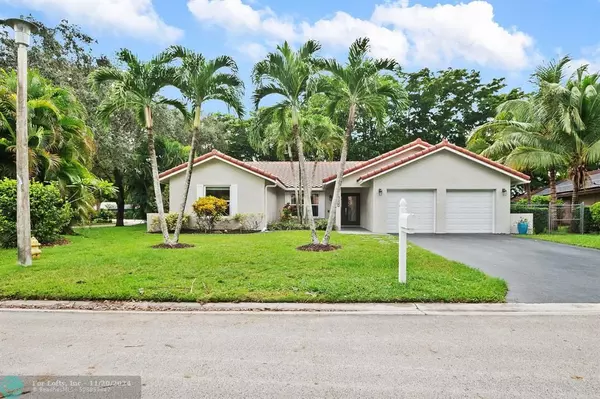 8600 NW 49th Dr, Coral Springs, FL 33067