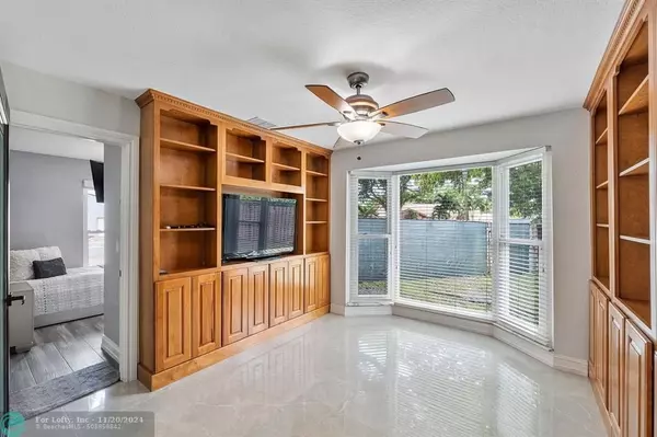 Coral Springs, FL 33071,1285 NW 85th Ter