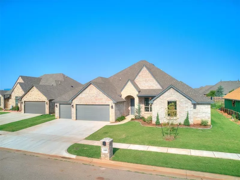 14900 N Stonemanor Drive, Oklahoma City, OK 73142