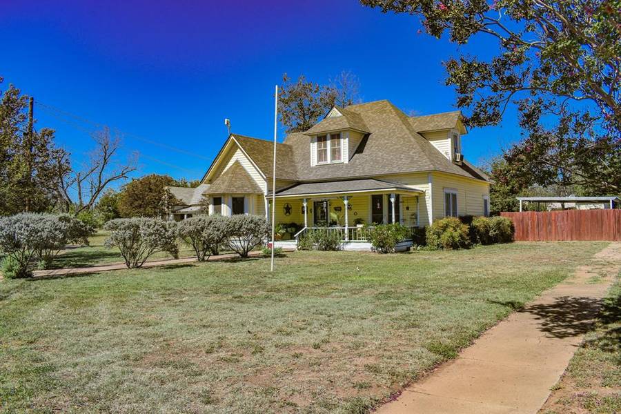 400 Crothers, Brady, TX 76825