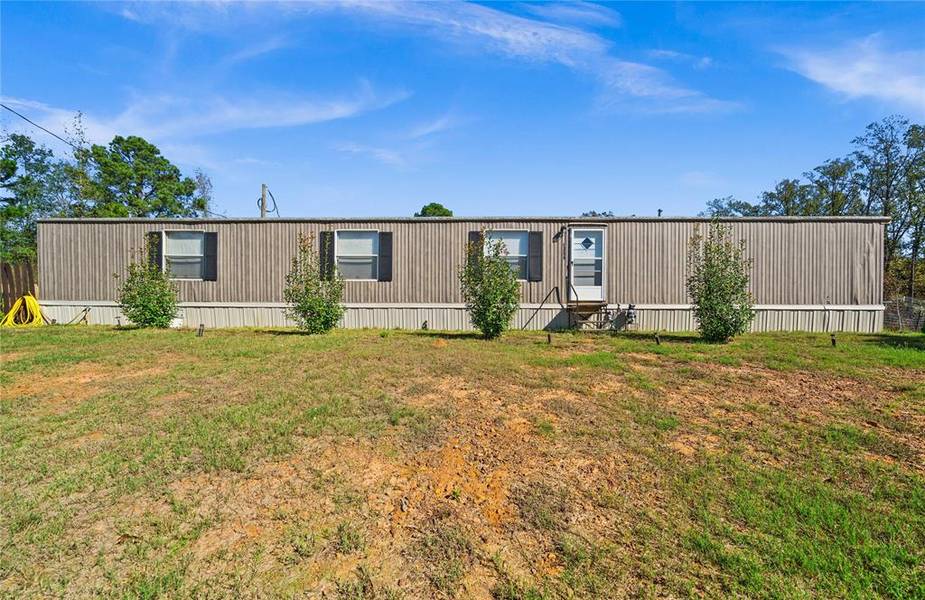 6354 Periwinkle Road, Ore City, TX 75683