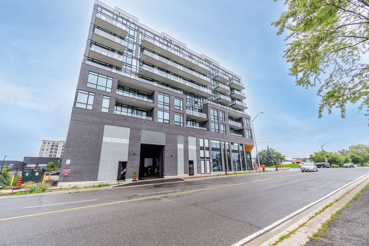 Oakville, ON L6M 5P5,3005 PINE GLEN RD #407