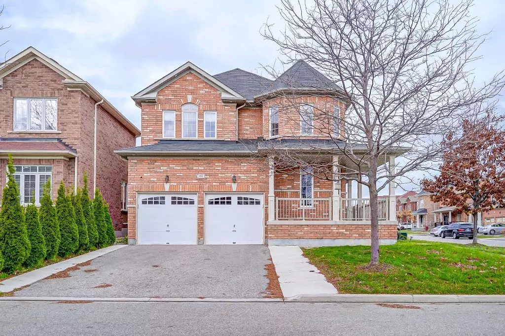 Brampton, ON L6Y 2X6,142 George Robinson DR