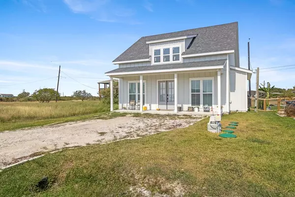 360 CLUB OAK LN, Rockport(holiday Beach), TX 78382