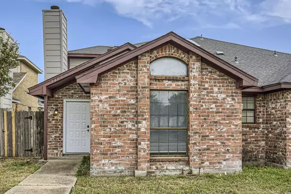 7409 Rutgers Circle #B, Rowlett, TX 75088