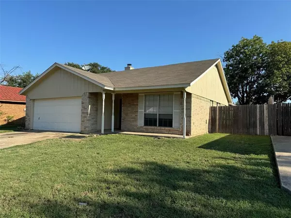 4641 Wineberry Drive, Fort Worth, TX 76137