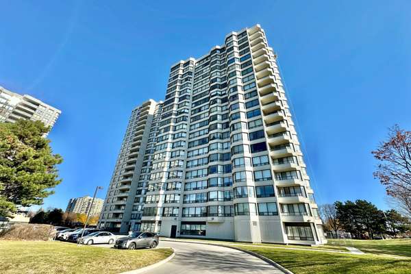 350 Alton Towers CIR #602, Toronto E07, ON M1V 5E3