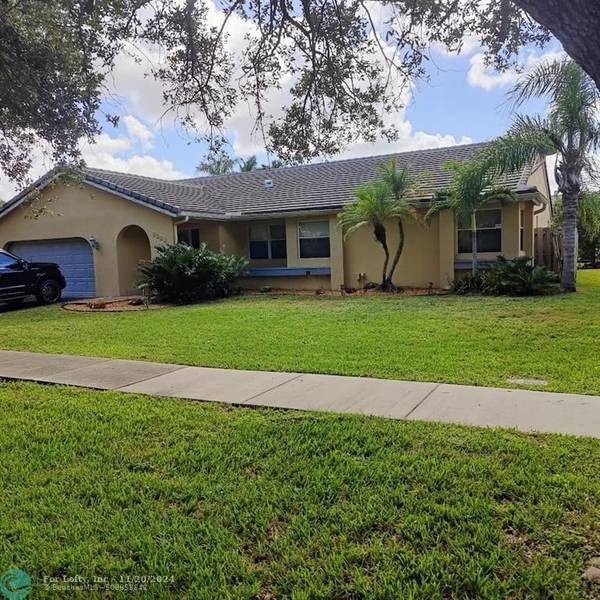 Davie, FL 33331,5221 Hawkes Bluff Ave