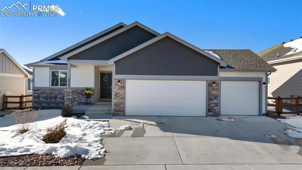 10404 Wrangell CIR, Colorado Springs, CO 80924