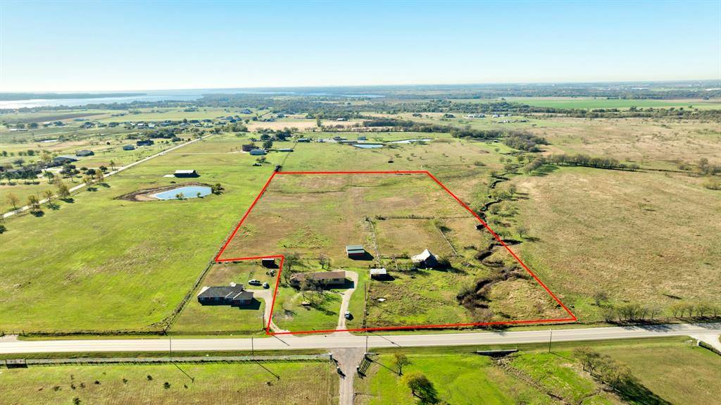 Valley View, TX 76272,1736 E Fm 922