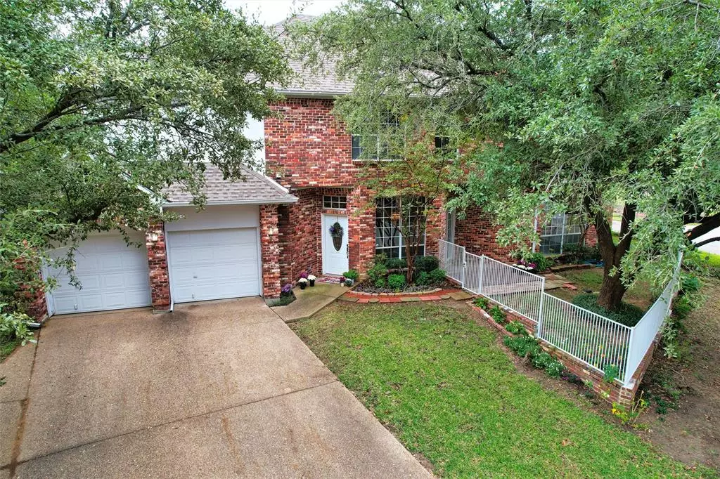 Arlington, TX 76012,540 Lochngreen Trail