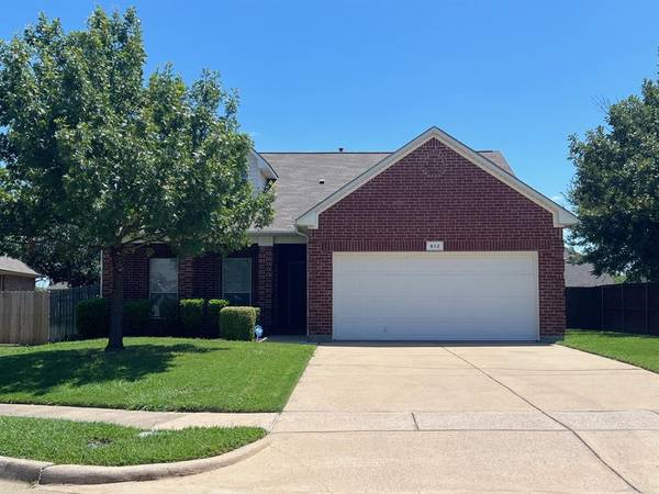 612 Flintwood Lane, Arlington, TX 76002