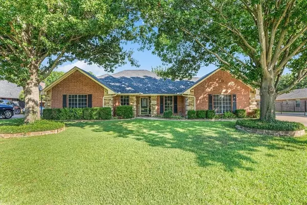 Burleson, TX 76028,413 Flagstone Drive