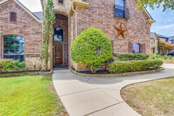 13744 Old Oaks Drive, Fort Worth, TX 76028