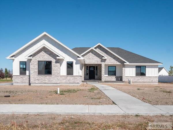 832 Oak Hill Way, Rexburg, ID 83440